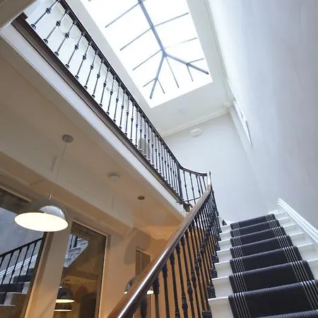Master View At Penn House *